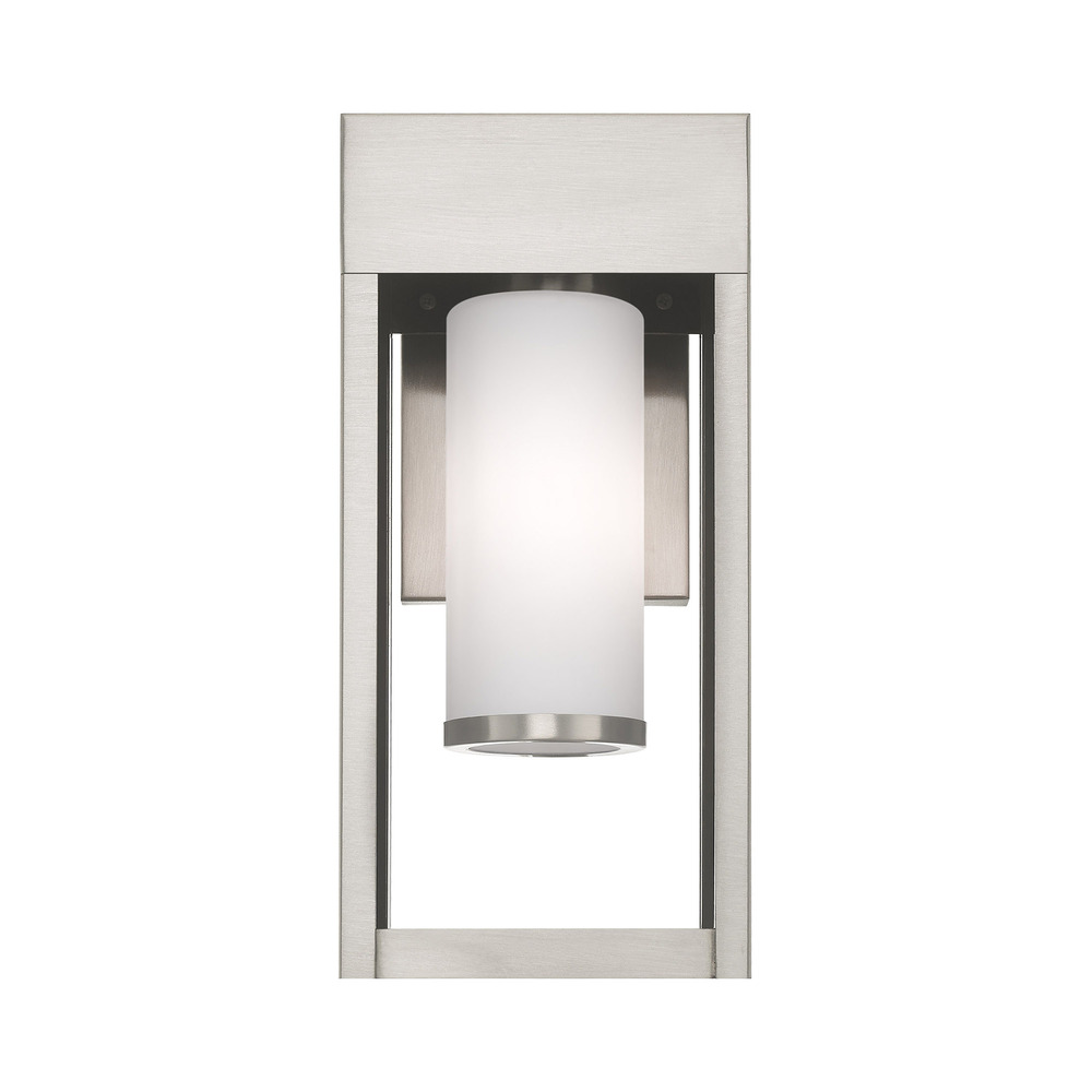 1 Lt Brushed Nickel Outdoor Wall Lantern